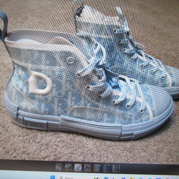 CHRISTIAN DIORLght Blue Oblique B 23 High Top Tennis Shoes size 43 New w/box